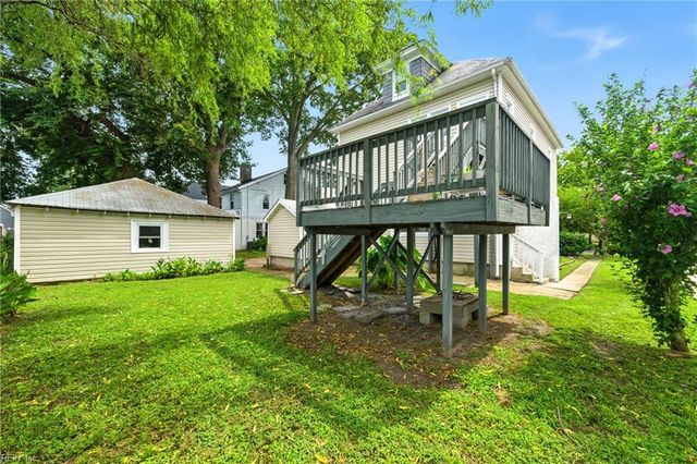 220 E Randall AVE, Norfolk, VA 23503