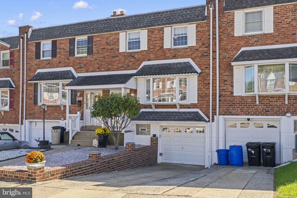 12739 HOLLINS RD, PHILADELPHIA, PA 19154 — photo 2