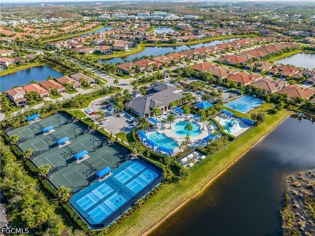 11546 Meadowrun CIR, Fort Myers, FL 33913