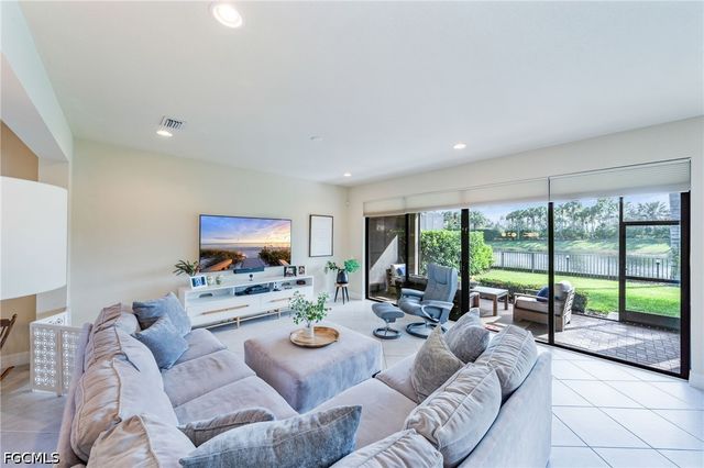 11546 Meadowrun CIR, Fort Myers, FL 33913