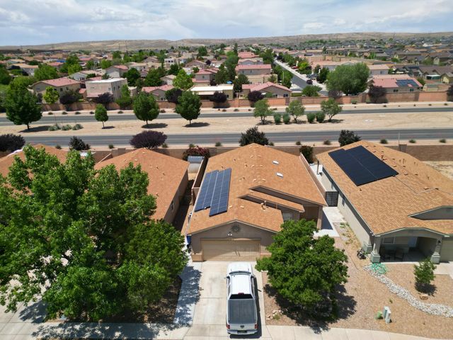 3105 W Meadow Drive SW, Albuquerque, NM 87121