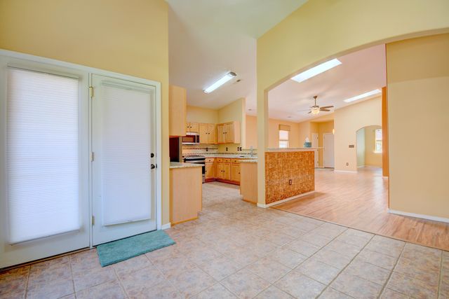 3105 W Meadow Drive SW, Albuquerque, NM 87121