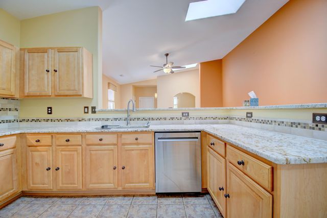 3105 W Meadow Drive SW, Albuquerque, NM 87121