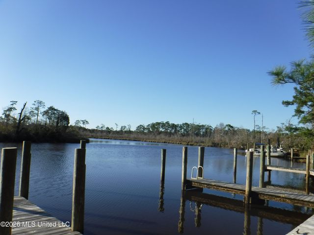 25 Devils Elbow, Diamondhead, MS 39525