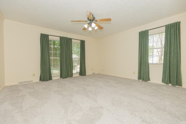 461 E Meade Drive, Evansville, IN 47715