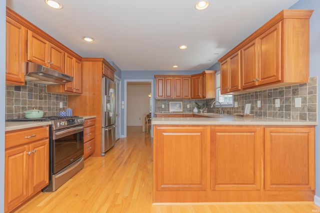 461 E Meade Drive, Evansville, IN 47715