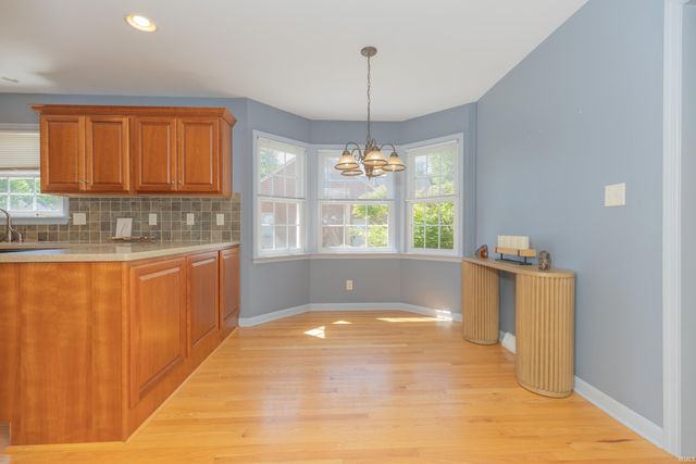 461 E Meade Drive, Evansville, IN 47715
