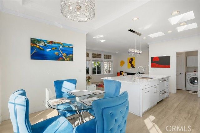 252 Mayflower Drive, Newport Beach, CA 92660