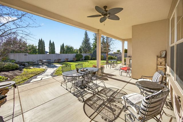 3944 Crystal Springs Drive, Medford, OR 97504