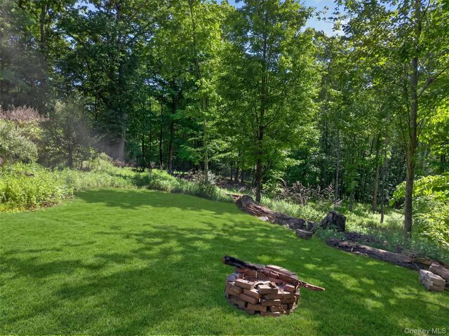 62 Shin Hollow Road, Port Jervis, NY 12771