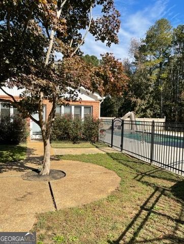 839 Sandy Creek Road, Fayetteville, GA 30214