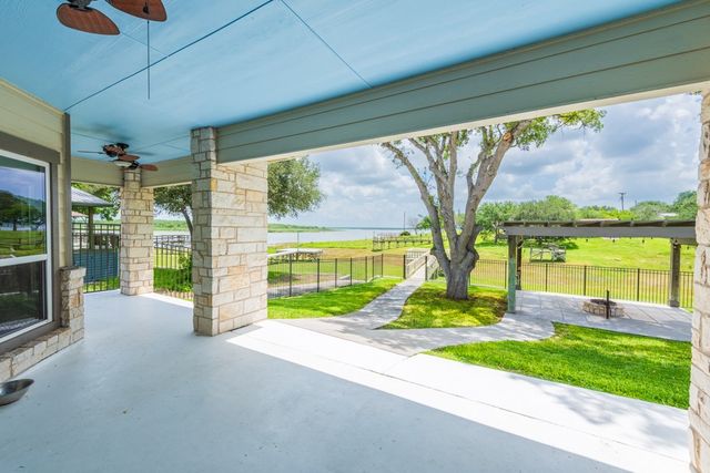 257 Carmel Dr, Sandia, TX 78383