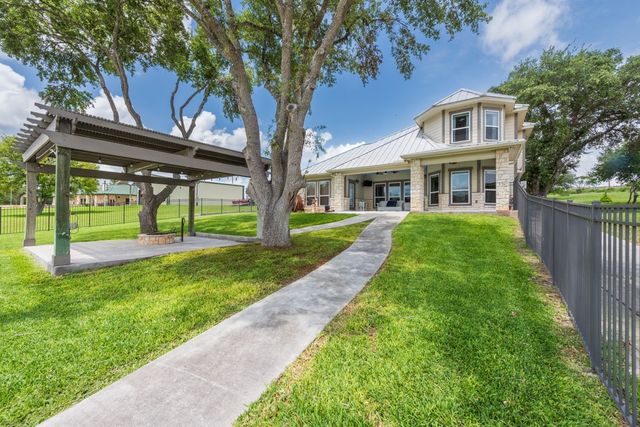 257 Carmel Dr, Sandia, TX 78383