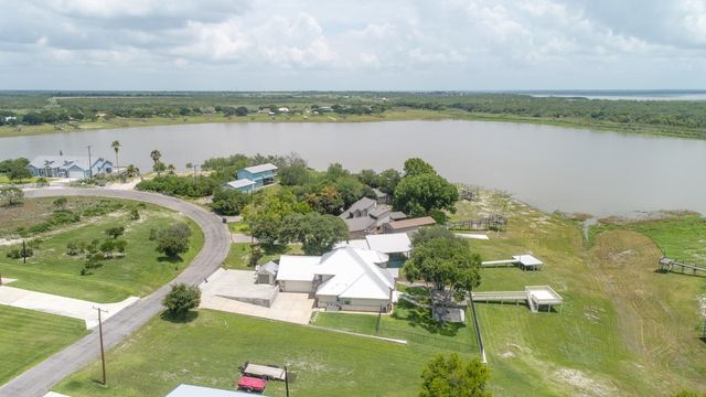 257 Carmel Dr, Sandia, TX 78383