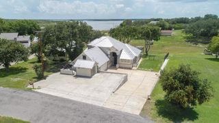 257 Carmel Dr, Sandia, TX 78383