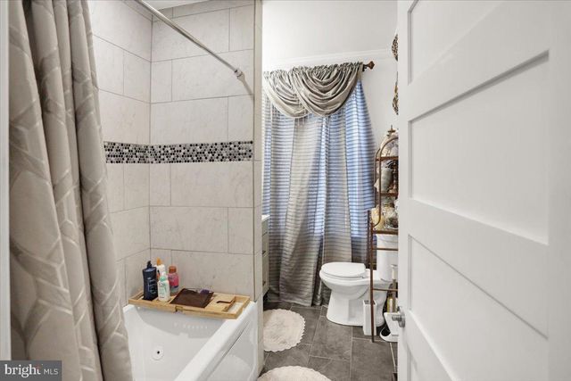 225 FAIRVIEW ST, Pottsville, PA 17901