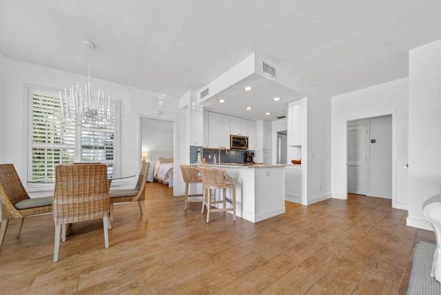 391 NE Plantation Road 215, Hutchinson Island, FL 34996