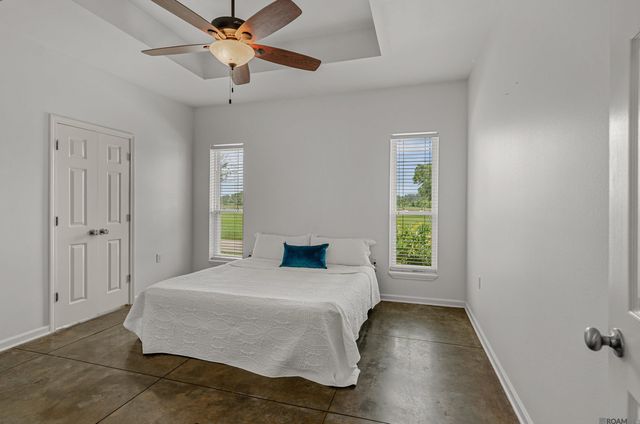 40399 Cotton Field Ave, Gonzales, LA 70737