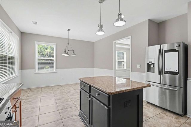 4820 Fieldstone View Circle, Cumming, GA 30028