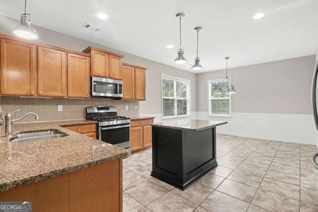 4820 Fieldstone View Circle, Cumming, GA 30028