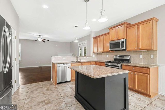 4820 Fieldstone View Circle, Cumming, GA 30028