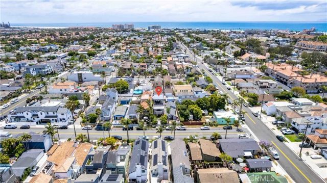 212 Hartford Avenue, Huntington Beach, CA 92648
