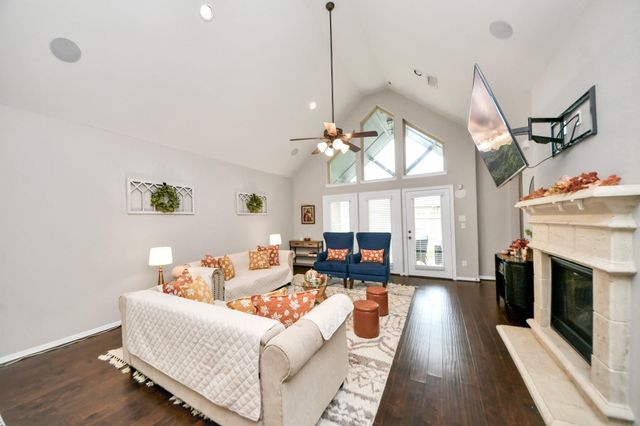 2939 Dawn Haven Lane, Pearland, TX 77584
