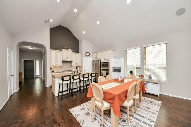 2939 Dawn Haven Lane, Pearland, TX 77584