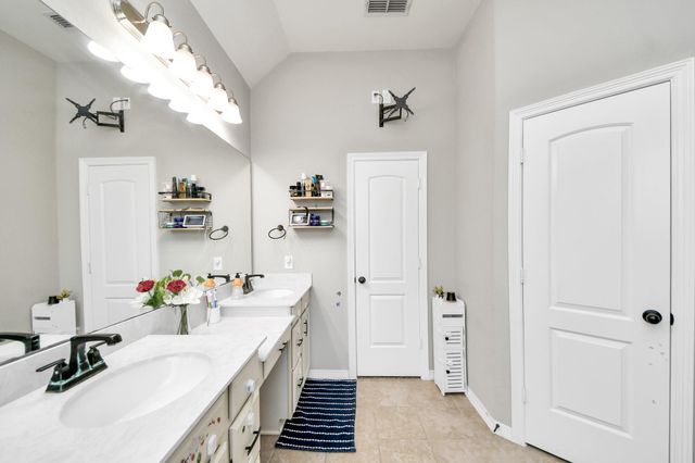 2939 Dawn Haven Lane, Pearland, TX 77584