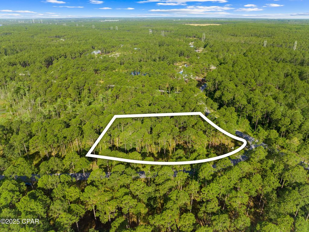 Image 16 of property listing at 7535 Morning Marsh Trail, Panama City Beach, FL 32413