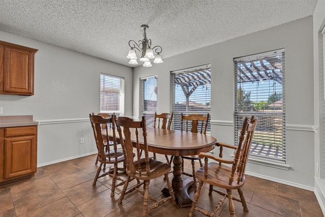 1017 Aaron Drive, Burleson, TX 76028