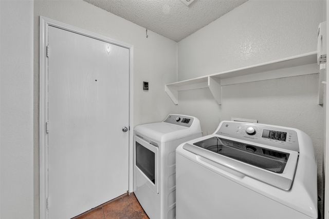 1017 Aaron Drive, Burleson, TX 76028
