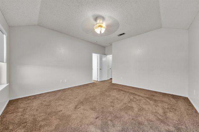 1017 Aaron Drive, Burleson, TX 76028