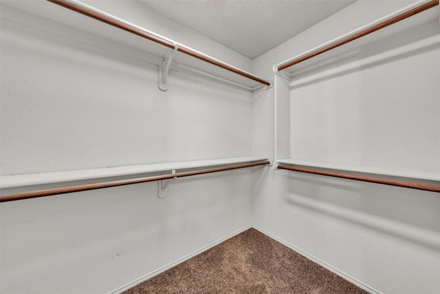 1017 Aaron Drive, Burleson, TX 76028