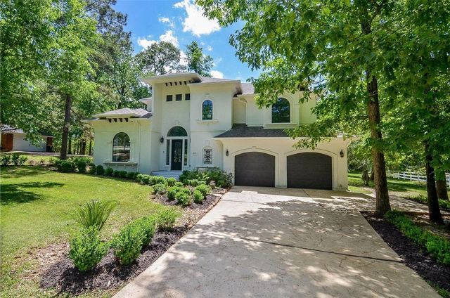 8912 Forest Lake Drive, Montgomery, TX 77316