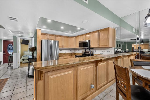 7360 ULMERTON ROAD 18D, Largo, FL 33771