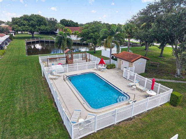 7360 ULMERTON ROAD 18D, Largo, FL 33771