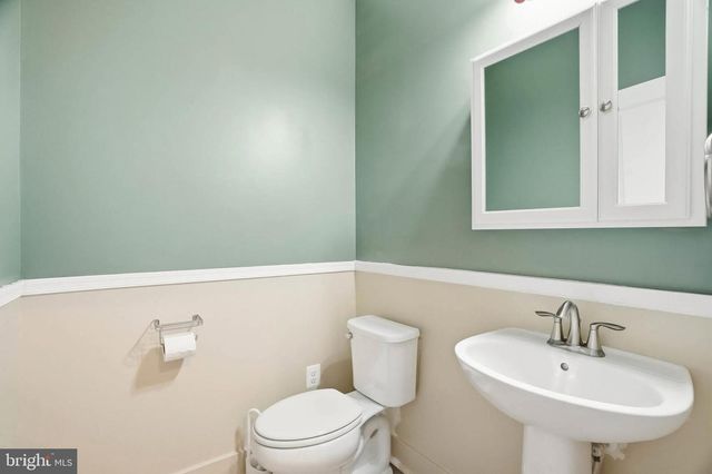 2305 CONNOR CIR, Mount Airy, MD 21771