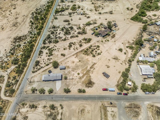 6399 N LAKE SHORE Drive, Casa Grande, AZ 85194