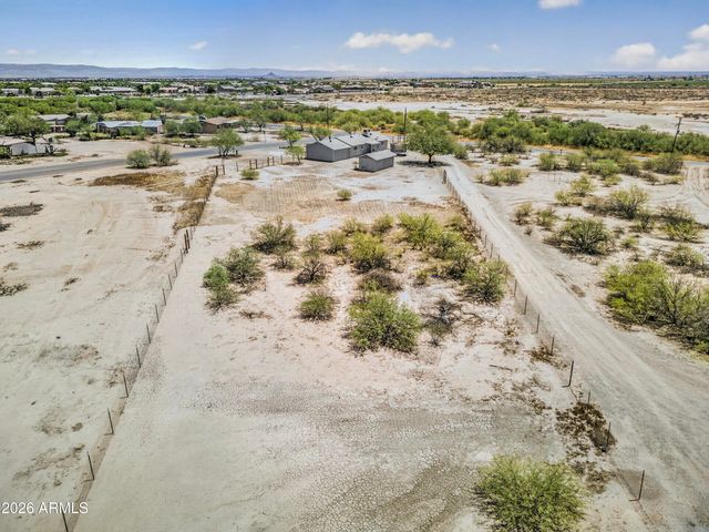 6399 N LAKE SHORE Drive, Casa Grande, AZ 85194