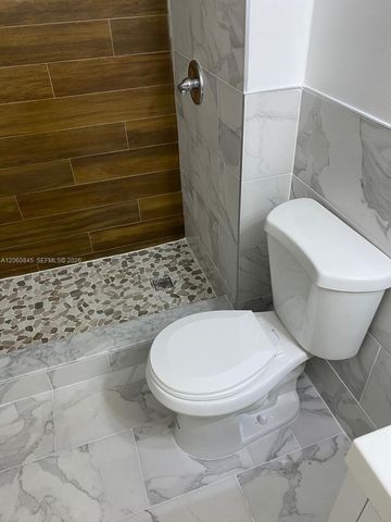 4450 NW 79th Ave 1C, Doral, FL 33166