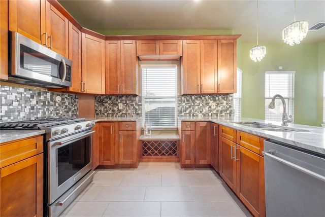 1010 MISSISSIPPI AVENUE, St Cloud, FL 34769