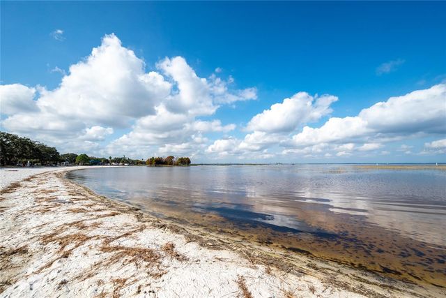 1010 MISSISSIPPI AVENUE, St Cloud, FL 34769