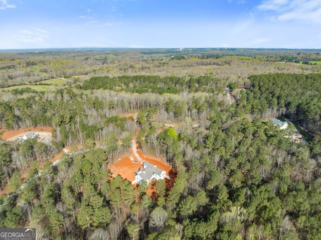 305 Harmony Gates Drive, Commerce, GA 30530