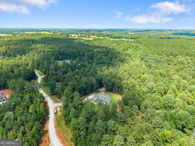 305 Harmony Gates Drive, Commerce, GA 30530