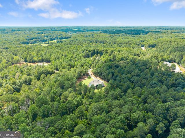 305 Harmony Gates Drive, Commerce, GA 30530