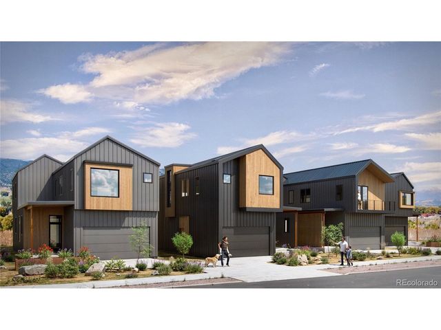 932 Crestone Ave, Salida, CO 81201