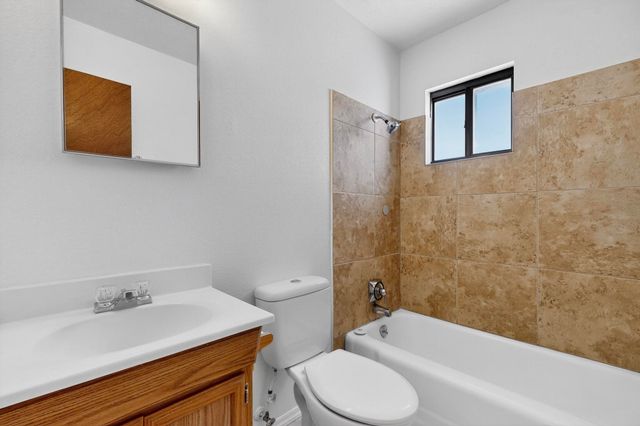 8224 FLORENCE Avenue NE, Albuquerque, NM 87109