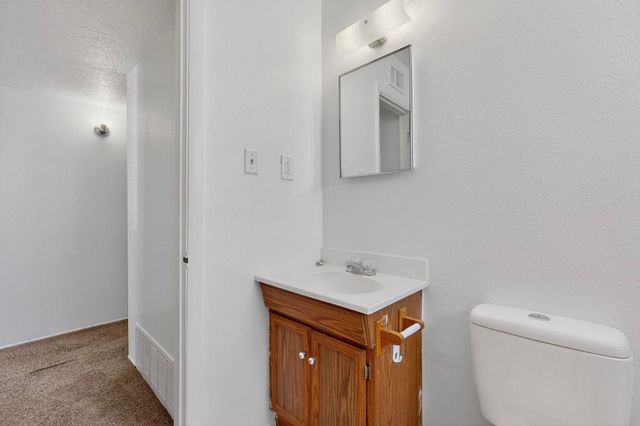 8224 FLORENCE Avenue NE, Albuquerque, NM 87109