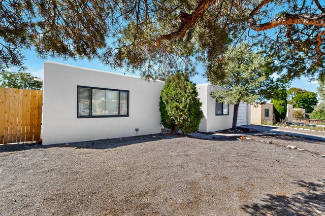 8224 FLORENCE Avenue NE, Albuquerque, NM 87109